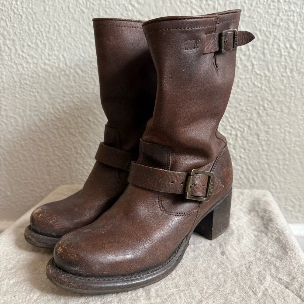 Frye Vera Heeled Boots - Picture 12 of 12